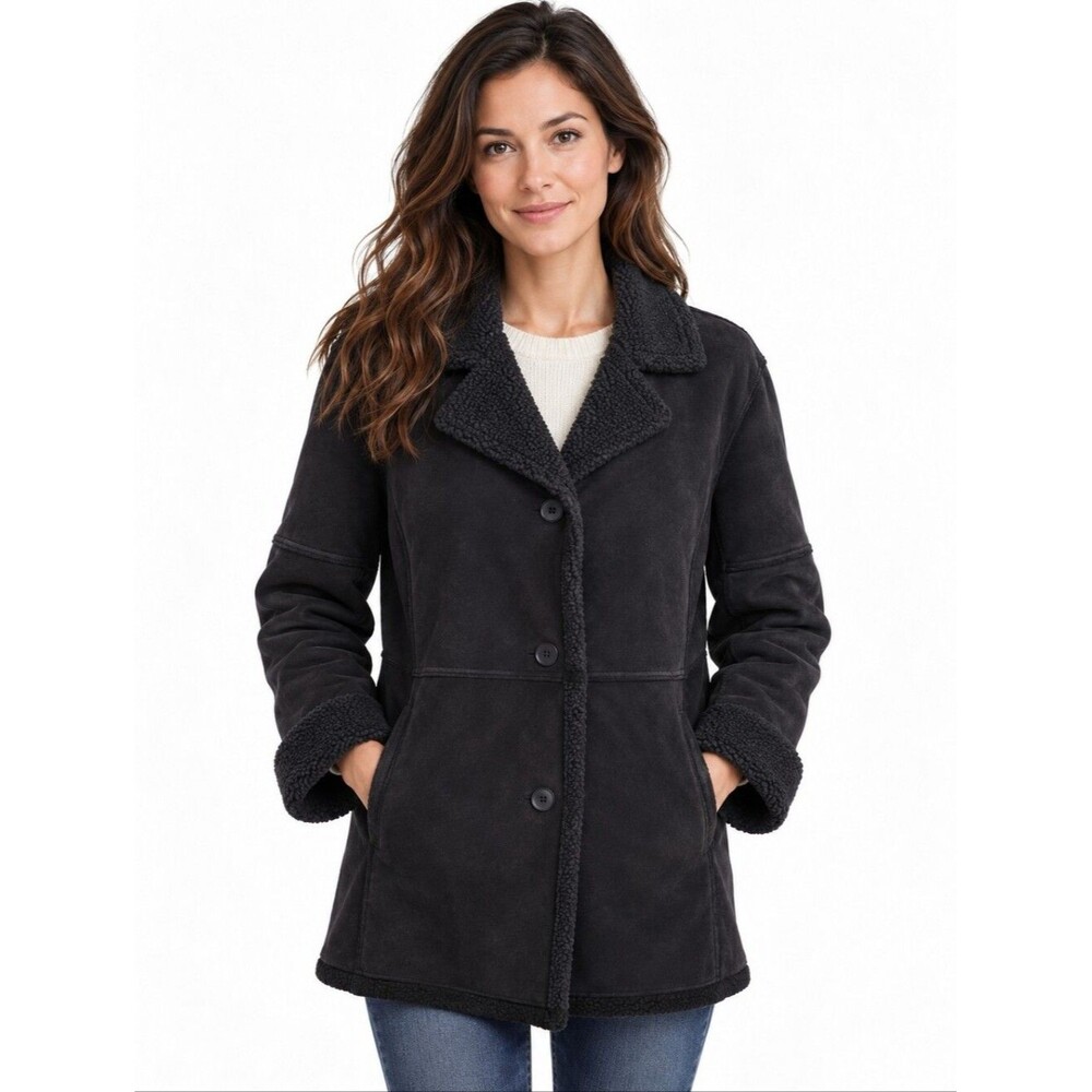 Weatherproof women's black patchwork warm shearling coat, size L well loved